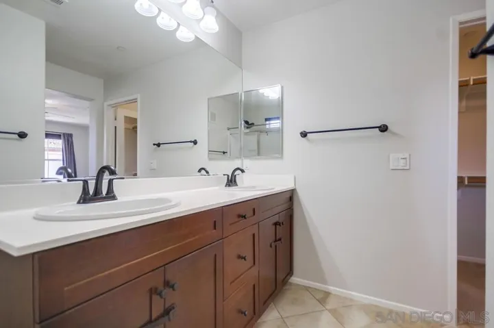 2001 Montilla St, Santee, California 92071