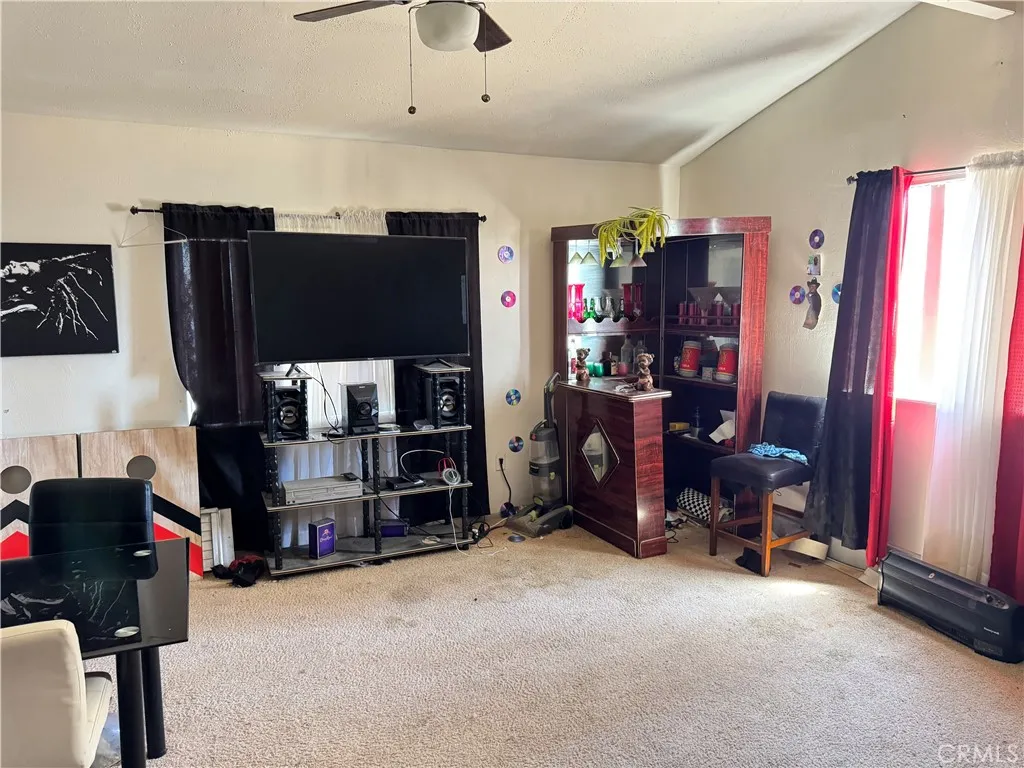 45529 Sancroft Avenue, Lancaster, California 93535 home-pic-7