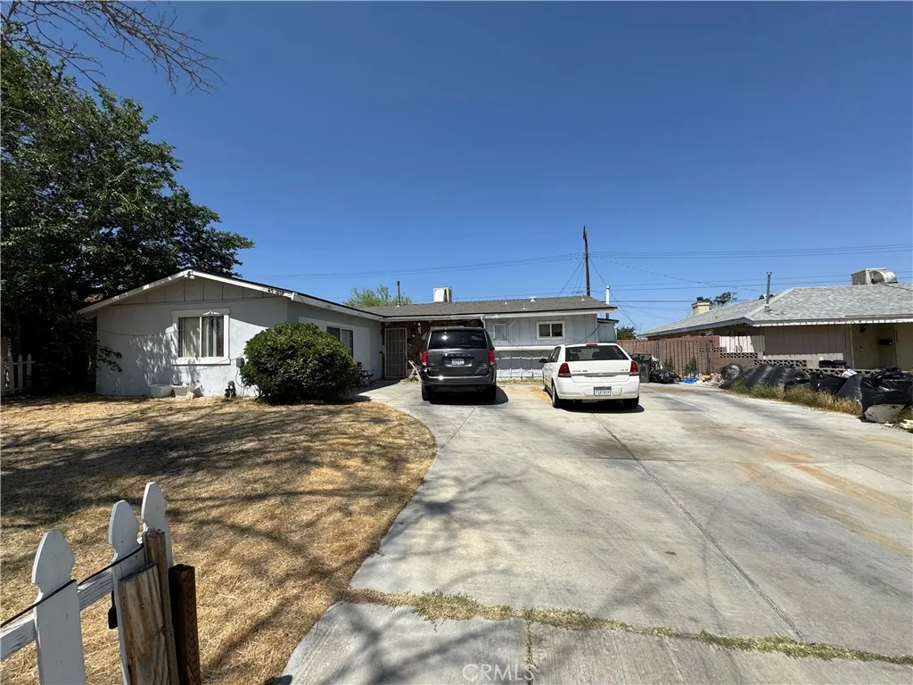 45529 Sancroft Avenue, Lancaster, California 93535 home-pic-3