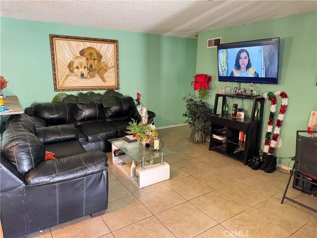 45529 Sancroft Avenue, Lancaster, California 93535 home-pic-21