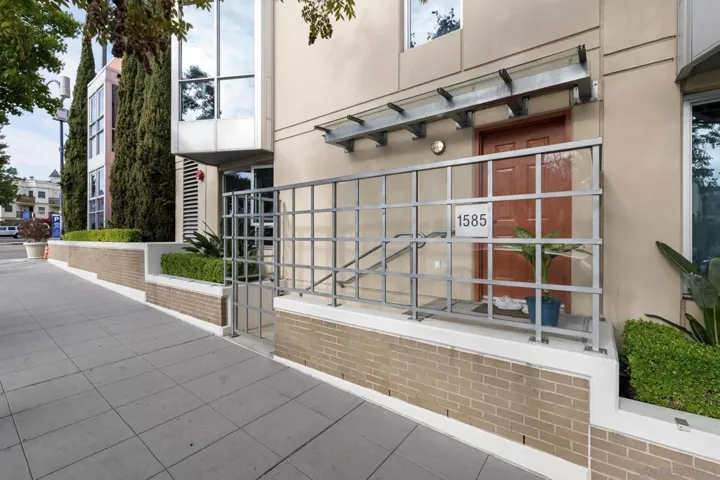 1585 State St, San Diego, California 92101