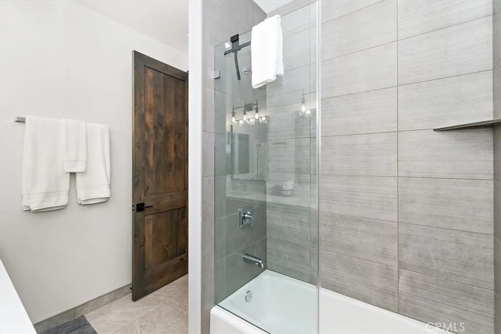 679 Summit Boulevard, Big Bear, California 92315 home-pic-39