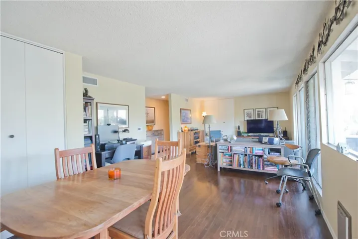 4252 Fair Avenue 2, North Hollywood, California 91602