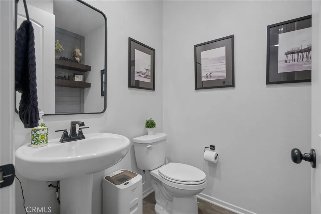 11932 Stonefield Drive, Corona, California 92883 home-pic-16