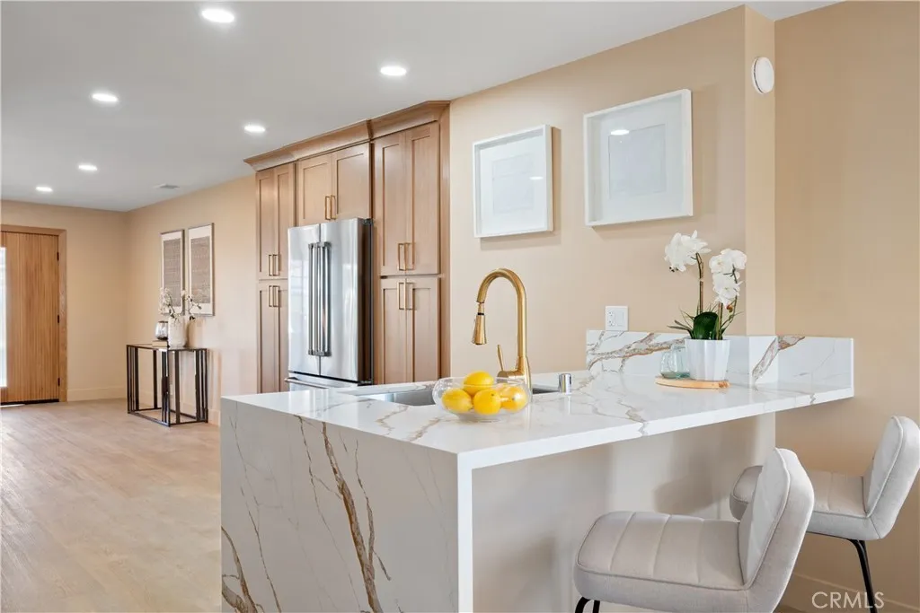 3273 Tilden Avenue, Los Angeles, California 90034 home-pic-10