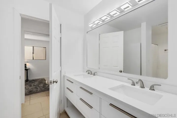 4185 Mount Alifan Pl A, San Diego, California 92111