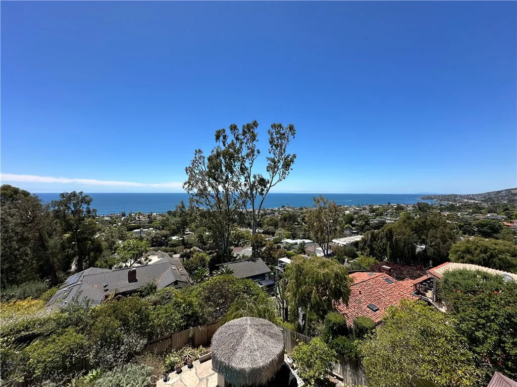 802 Rembrandt Drive, Laguna Beach, California 92651 home-pic-2