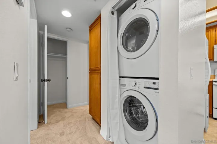 17935 Caminito Pinero 273, San Diego, California 92128