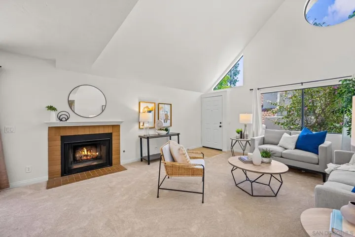17935 Caminito Pinero 273, San Diego, California 92128