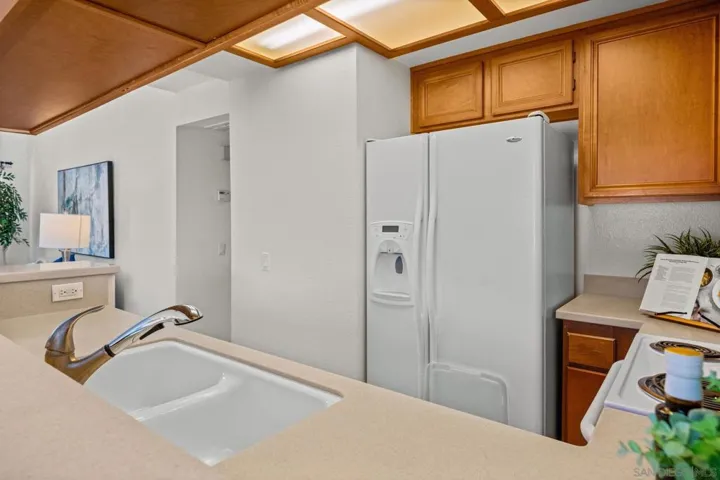 17935 Caminito Pinero 273, San Diego, California 92128