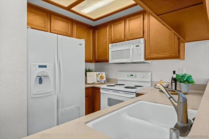 17935 Caminito Pinero 273, San Diego, California 92128