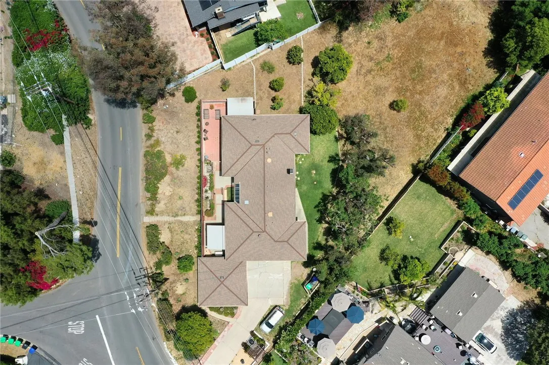 1200 N Cypress Street, La Habra Heights, California 90631 home-pic-49