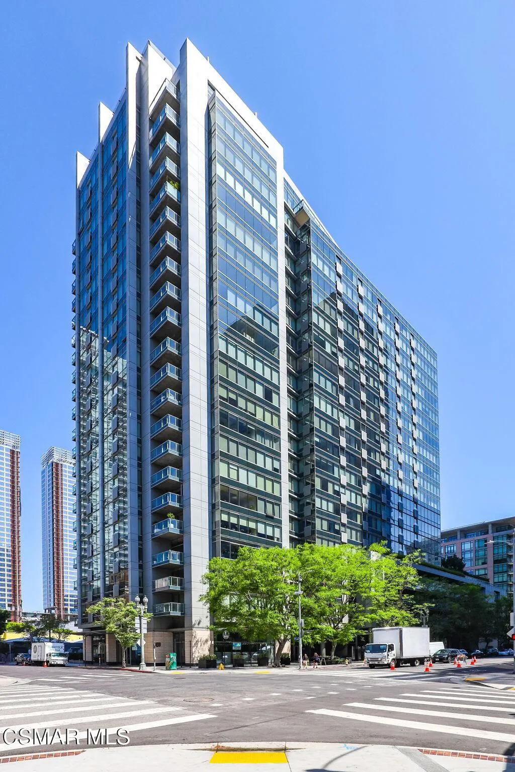 1155 S Grand Avenue 311, Los Angeles, California 90015, 1 Bedroom Bedrooms, ,1 BathroomBathrooms,Residential,For Sale,Grand,225002521