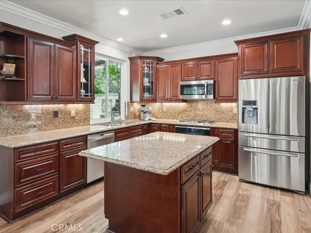 27718 Heartwood Court, Valencia, California 91354