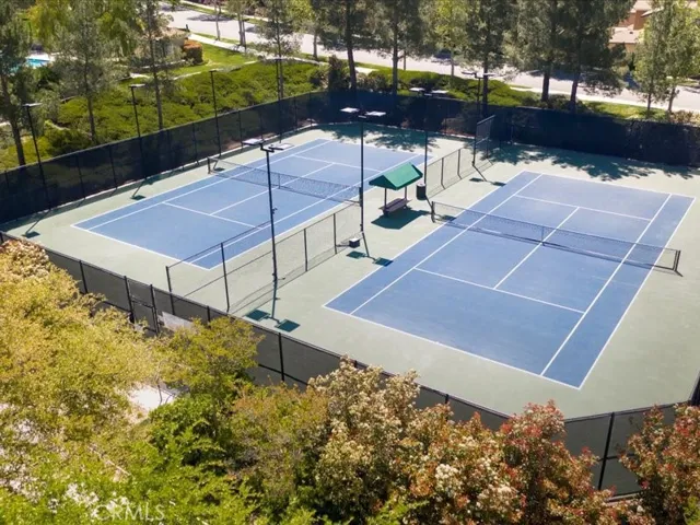 27718 Heartwood Court, Valencia, California 91354