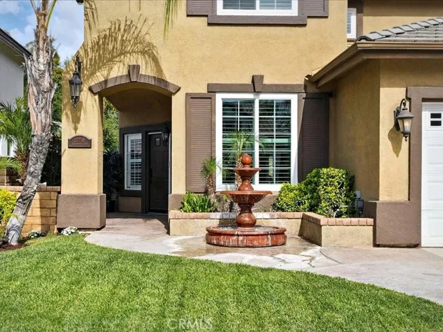 27718 Heartwood Court, Valencia, California 91354