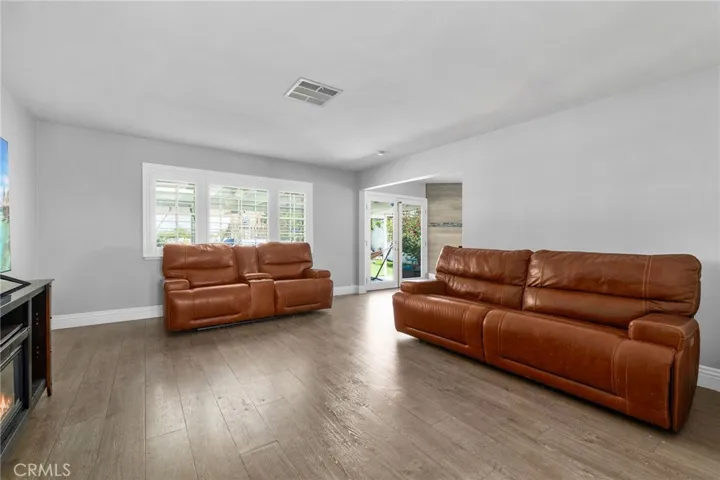 5979 Stanton Avenue, Highland, California 92346