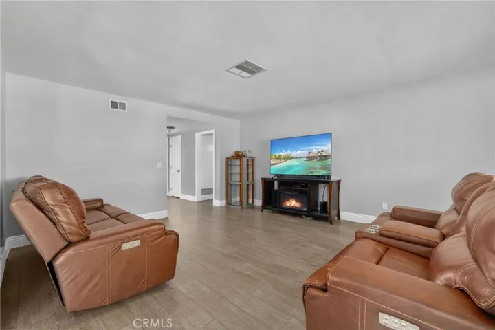 5979 Stanton Avenue, Highland, California 92346