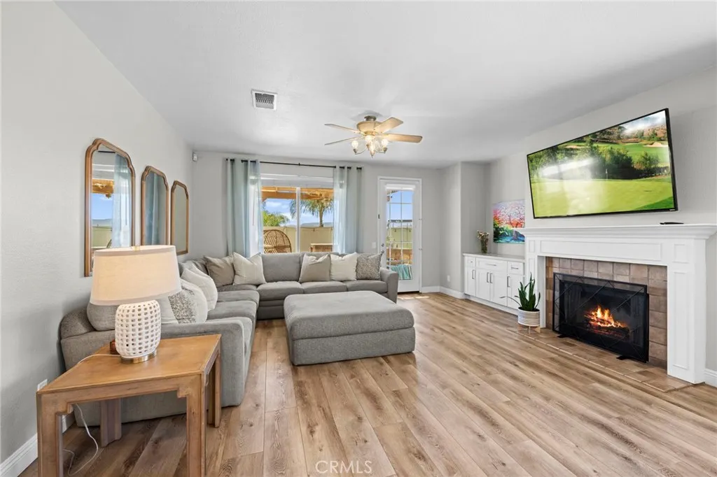 40219 Grenache Court, Murrieta, California 92563 home-pic-27