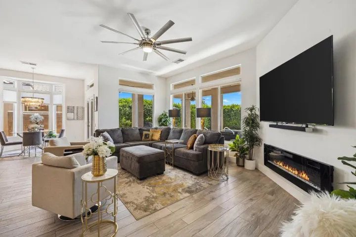 40-web-or-mls-2H8A8850