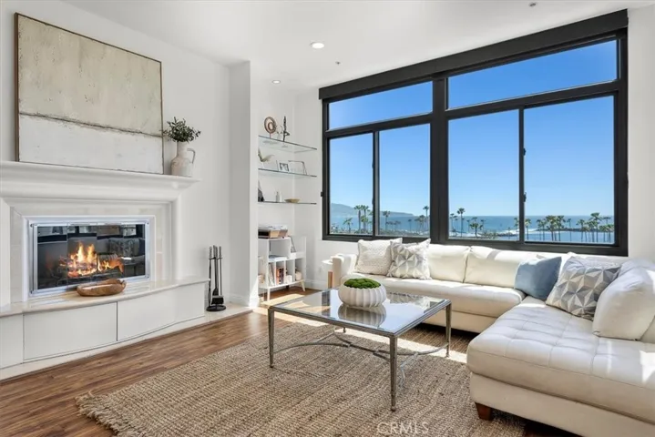 110 The Village 503, Redondo Beach, California 90277
