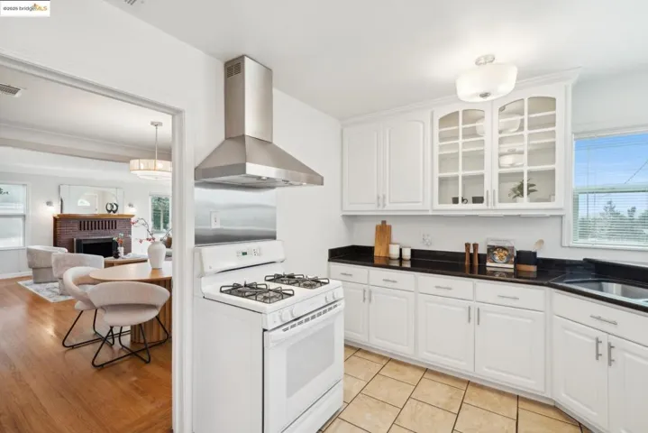 1835 Ralston Ave, Richmond, California 94805
