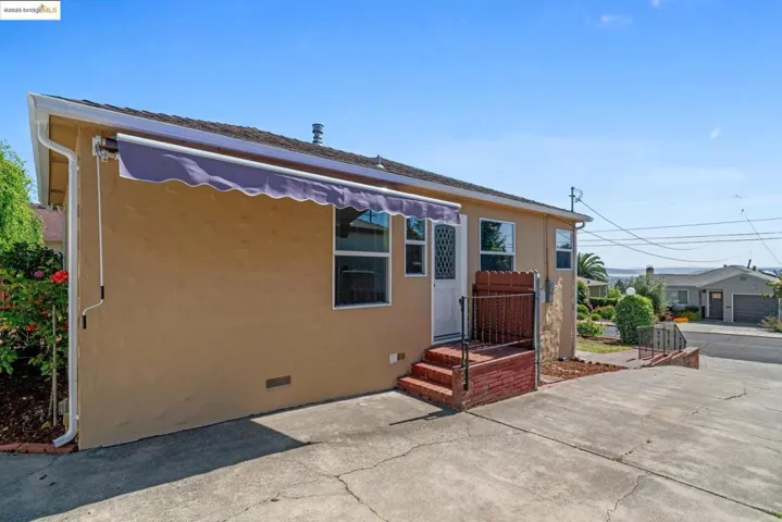 1835 Ralston Ave, Richmond, California 94805