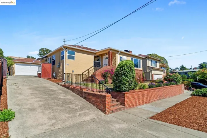 1835 Ralston Ave, Richmond, California 94805