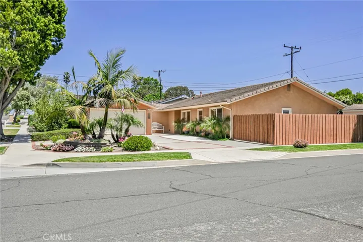28074 Acana Road, Rancho Palos Verdes, California 90275