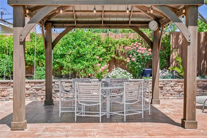 28074 Acana Road, Rancho Palos Verdes, California 90275