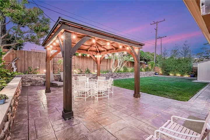28074 Acana Road, Rancho Palos Verdes, California 90275