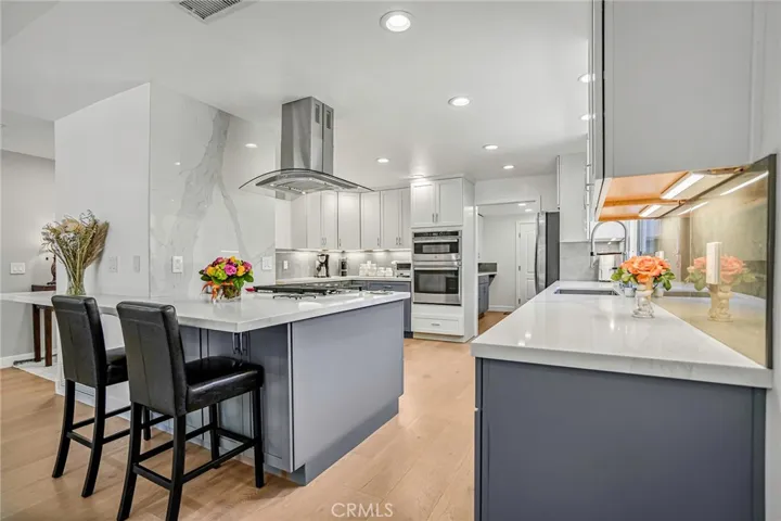 28074 Acana Road, Rancho Palos Verdes, California 90275