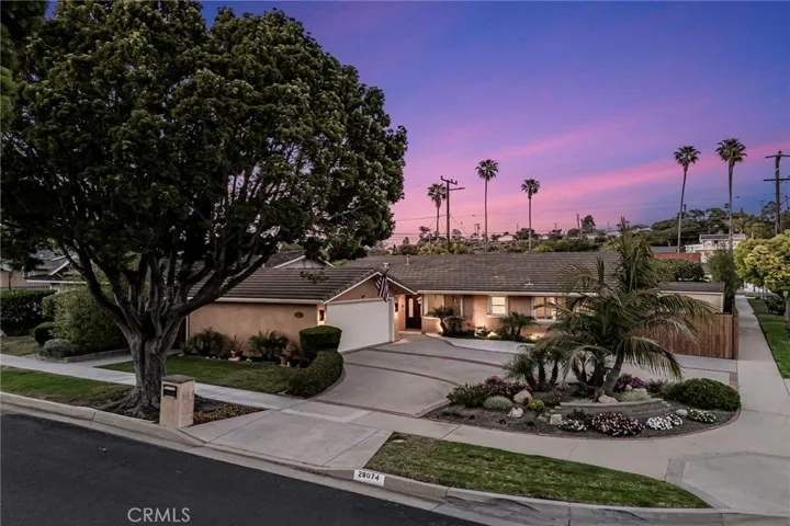 28074 Acana Road, Rancho Palos Verdes, California 90275