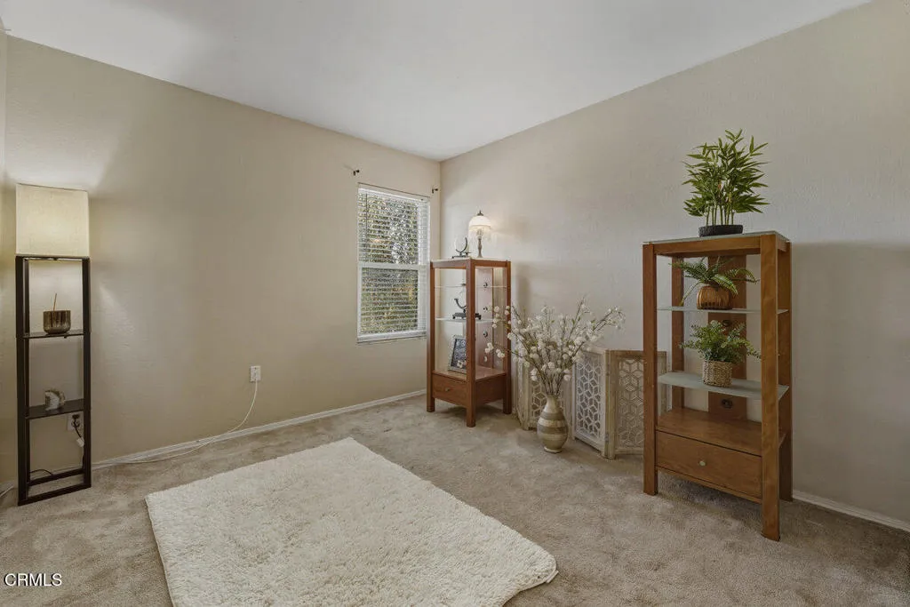 4733 Penrose Avenue, Moorpark, California 93021 home-pic-16