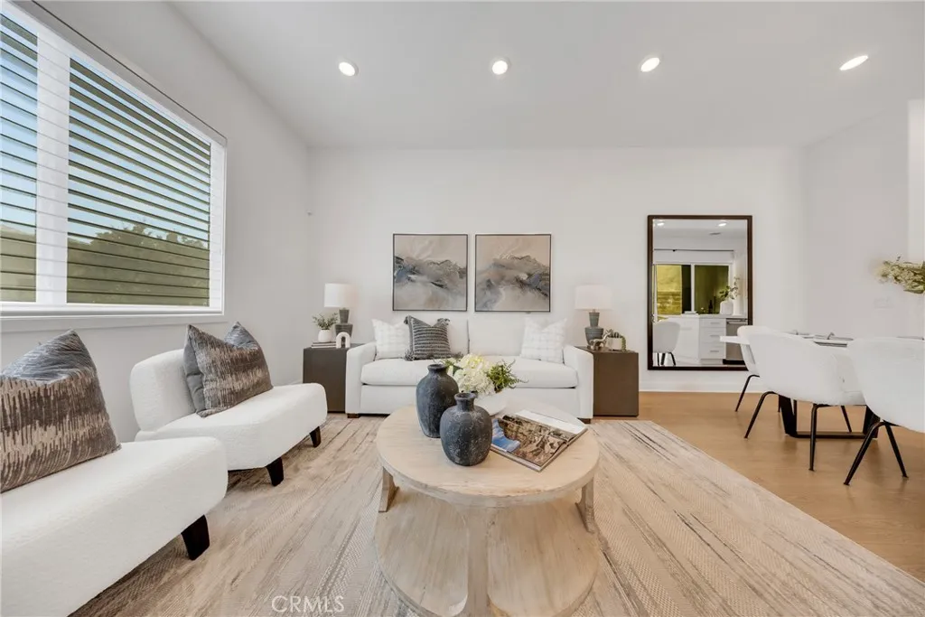 119 Zawn, Irvine, California 92618 home-pic-14