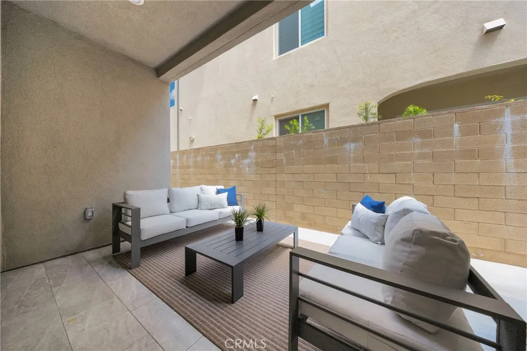 119 Zawn, Irvine, California 92618 home-pic-58