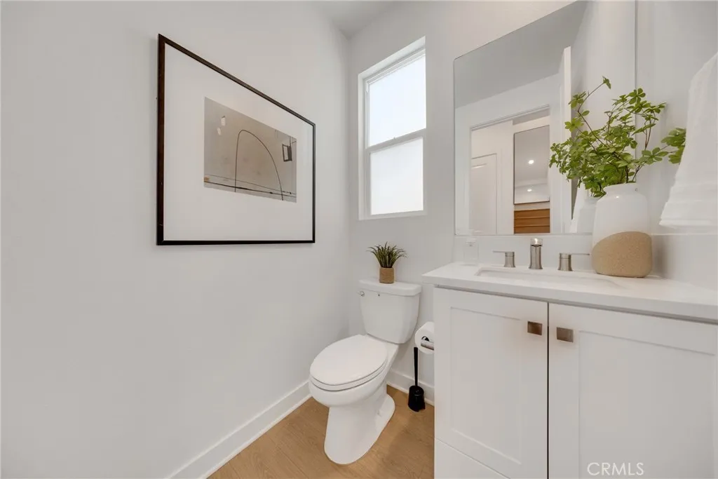 119 Zawn, Irvine, California 92618 home-pic-29