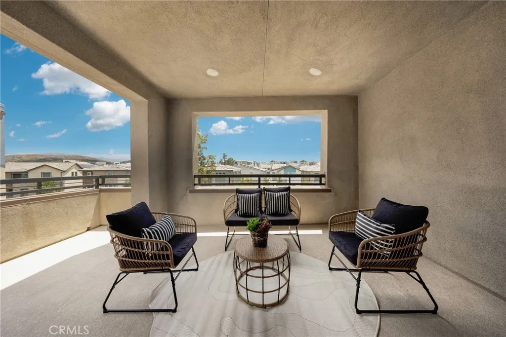 119 Zawn, Irvine, California 92618 home-pic-55