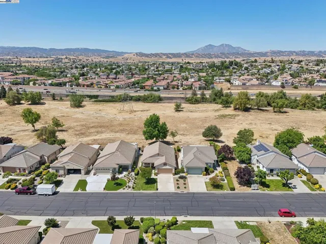 491 Central Park Pl, Brentwood, California 94513