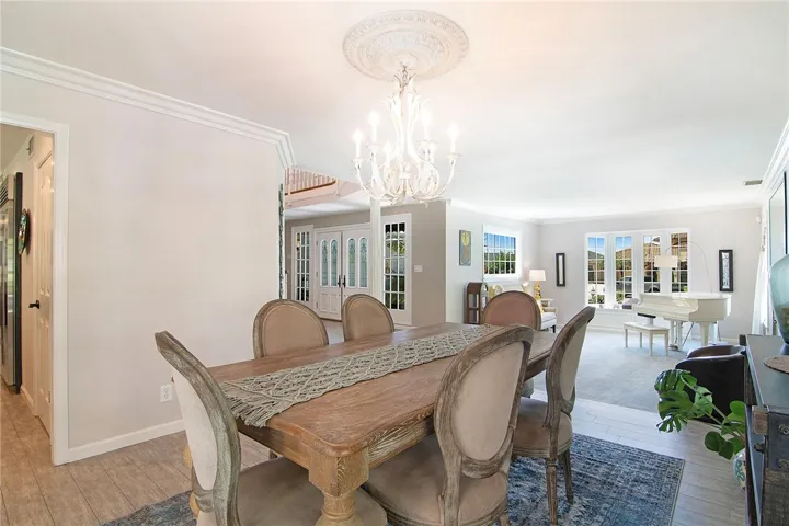 2934 Remy, Burbank, California 91504
