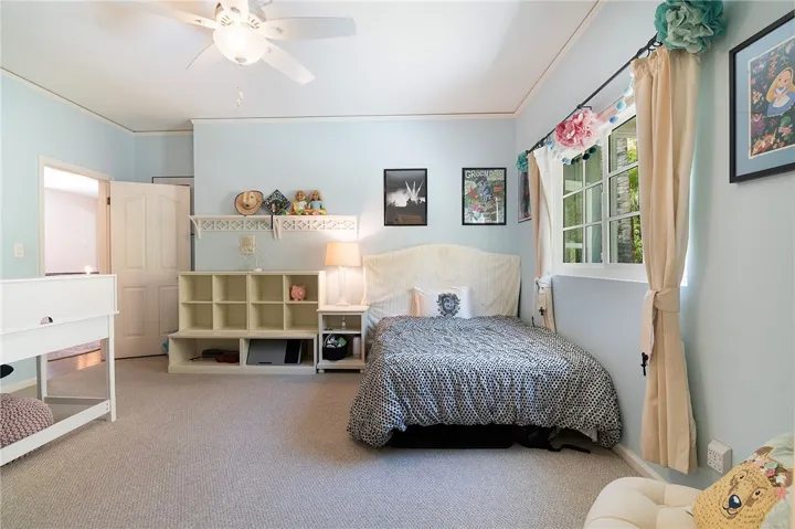 2934 Remy, Burbank, California 91504