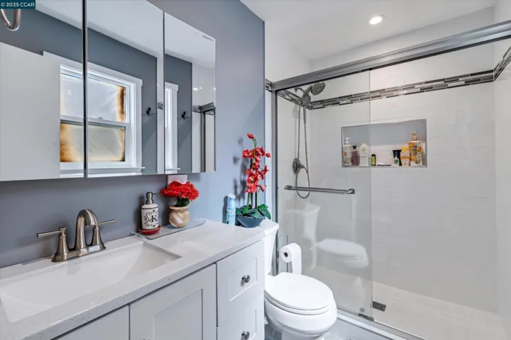 8037 Santa Barbara Dr, Rohnert Park, California 94928