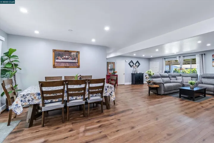 8037 Santa Barbara Dr, Rohnert Park, California 94928