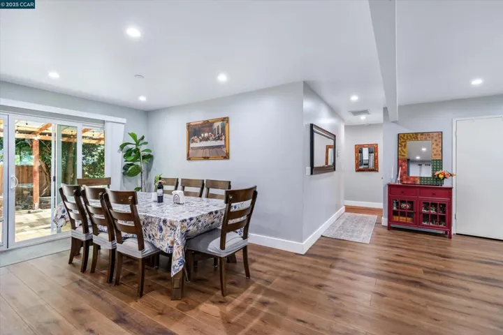 8037 Santa Barbara Dr, Rohnert Park, California 94928