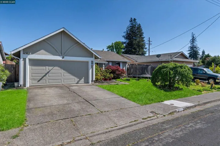 8037 Santa Barbara Dr, Rohnert Park, California 94928
