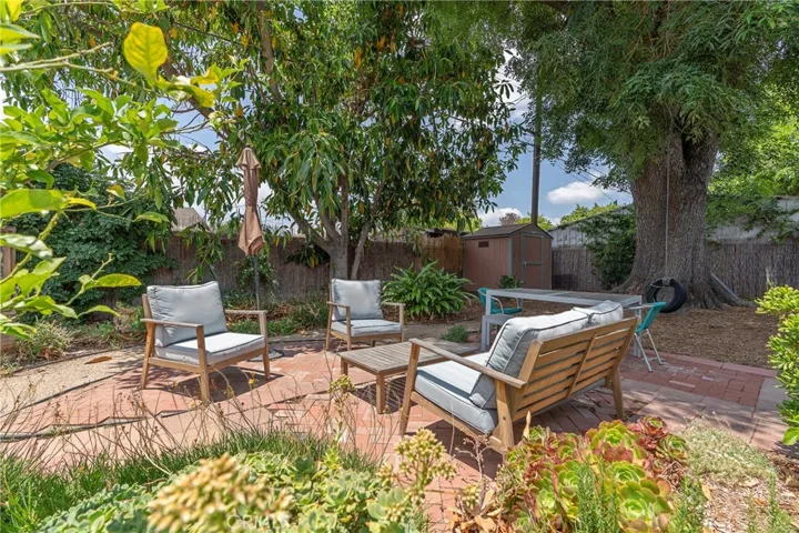 8521 Ranchito Avenue, Panorama City, California 91402