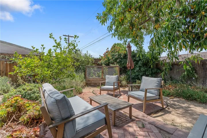8521 Ranchito Avenue, Panorama City, California 91402