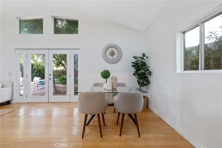 8521 Ranchito Avenue, Panorama City, California 91402
