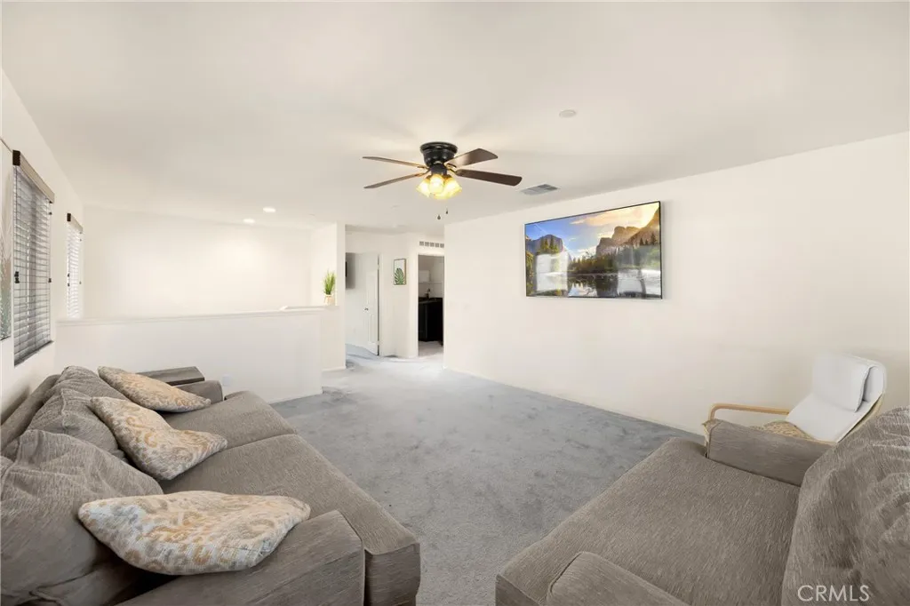 4337 Rima Drive, Fontana, California 92336 home-pic-18