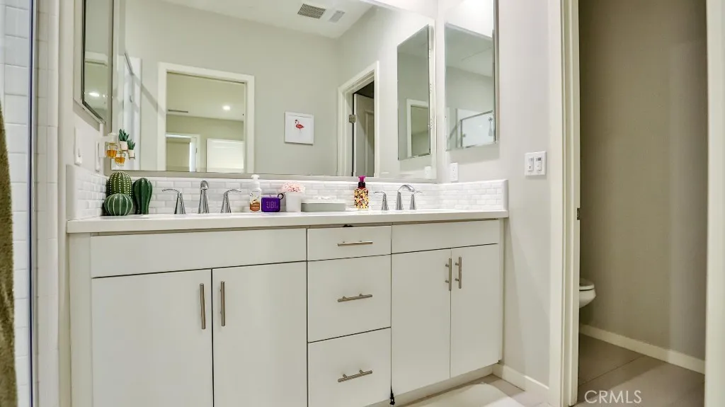 144 Elkhorn, Irvine, California 92618 home-pic-59